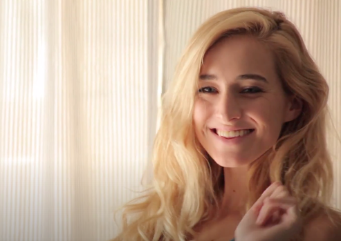 Hot Nanny